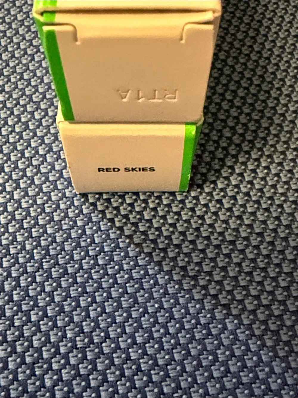 Flyte.70 - Red Skies LipStick B+B.LipBlot Sheer Matte - Red Skies